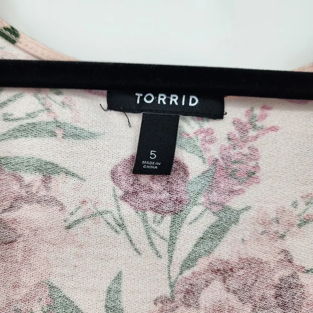 Torrid Pink Floral Knit Crepe Baby Doll 3/4 Sleeve Peplum Jacket Kimono Size 5X